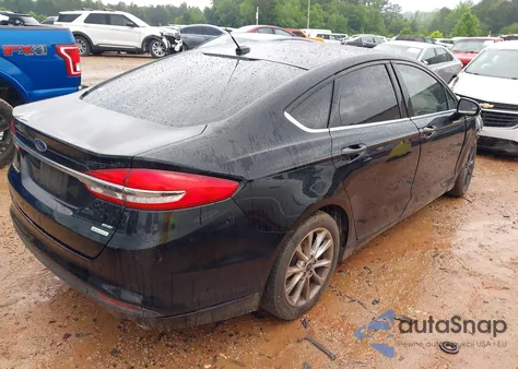 2017 Ford Fusion Se z USA, uszkodzony, nr VIN 3FA6P0HD1HR225767